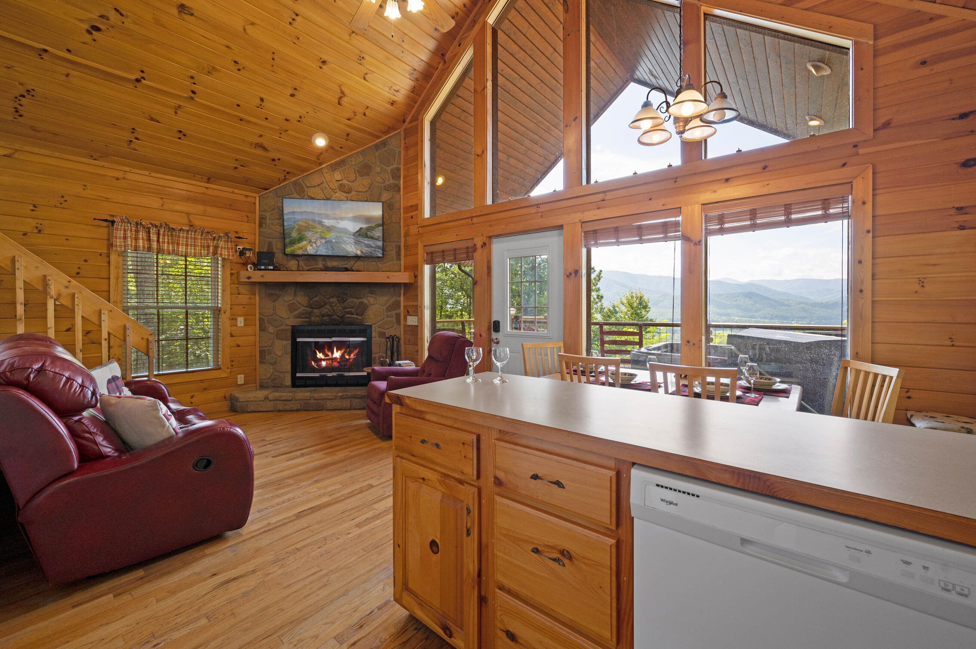 智能电视、壁炉