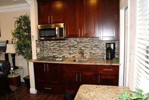 Studio Suite (#4) | Private kitchen | Fridge, microwave - Atlantic Shores Vacation Villas (Singer Island)