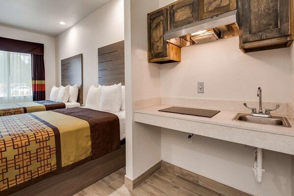 Desk, laptop workspace, free WiFi, bed sheets