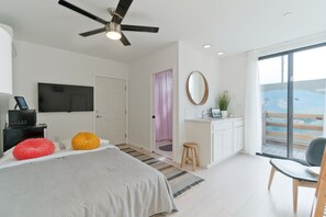 2 bedrooms, iron/ironing board, travel crib, WiFi