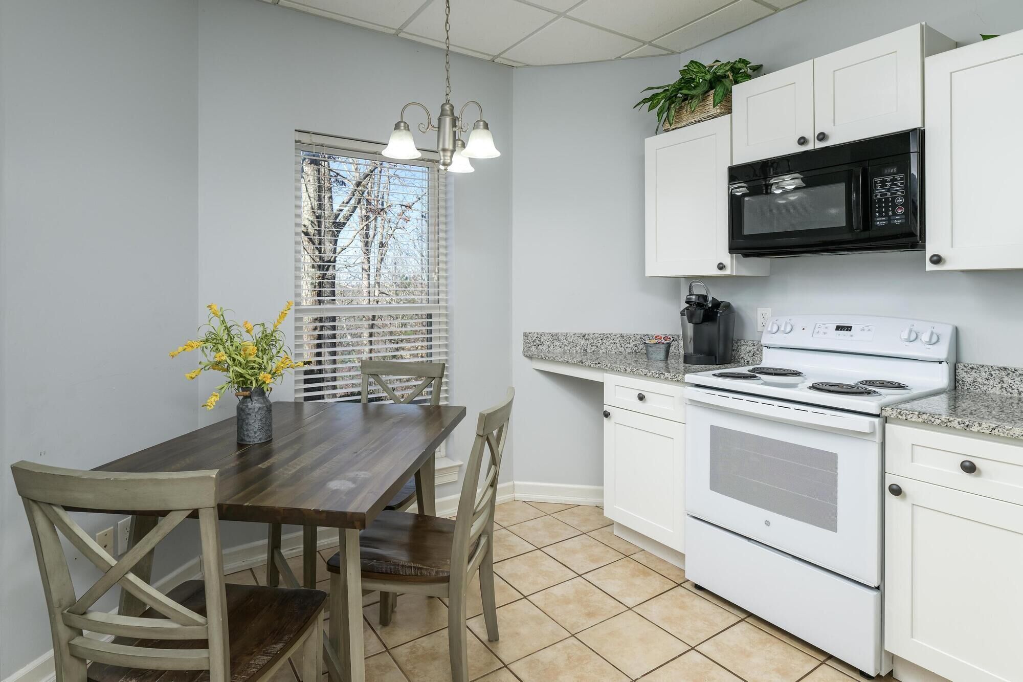 Willow's Nest with access to the Hiwassee River