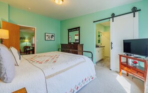 2 soveværelser, skrivebord, Wi-Fi, sengetøj