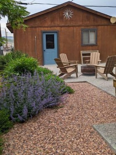 Wyoming Retreat- Steps from Downtown Cody