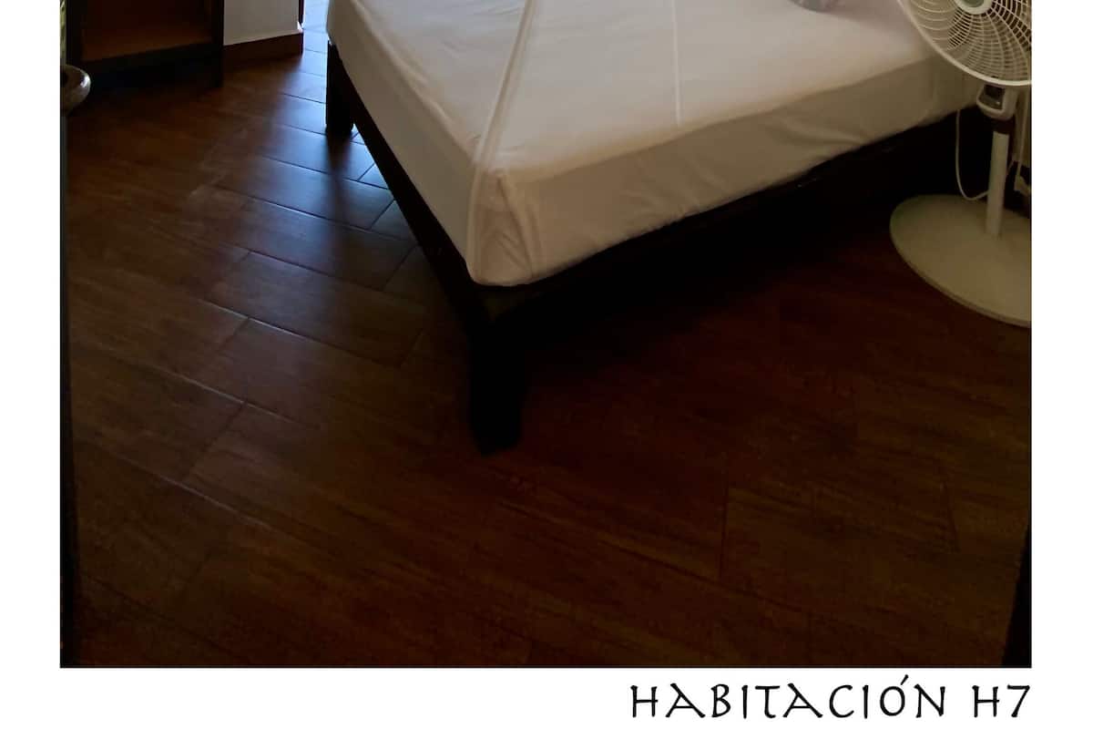 Traditional Room, Shared Bathroom, Ocean View