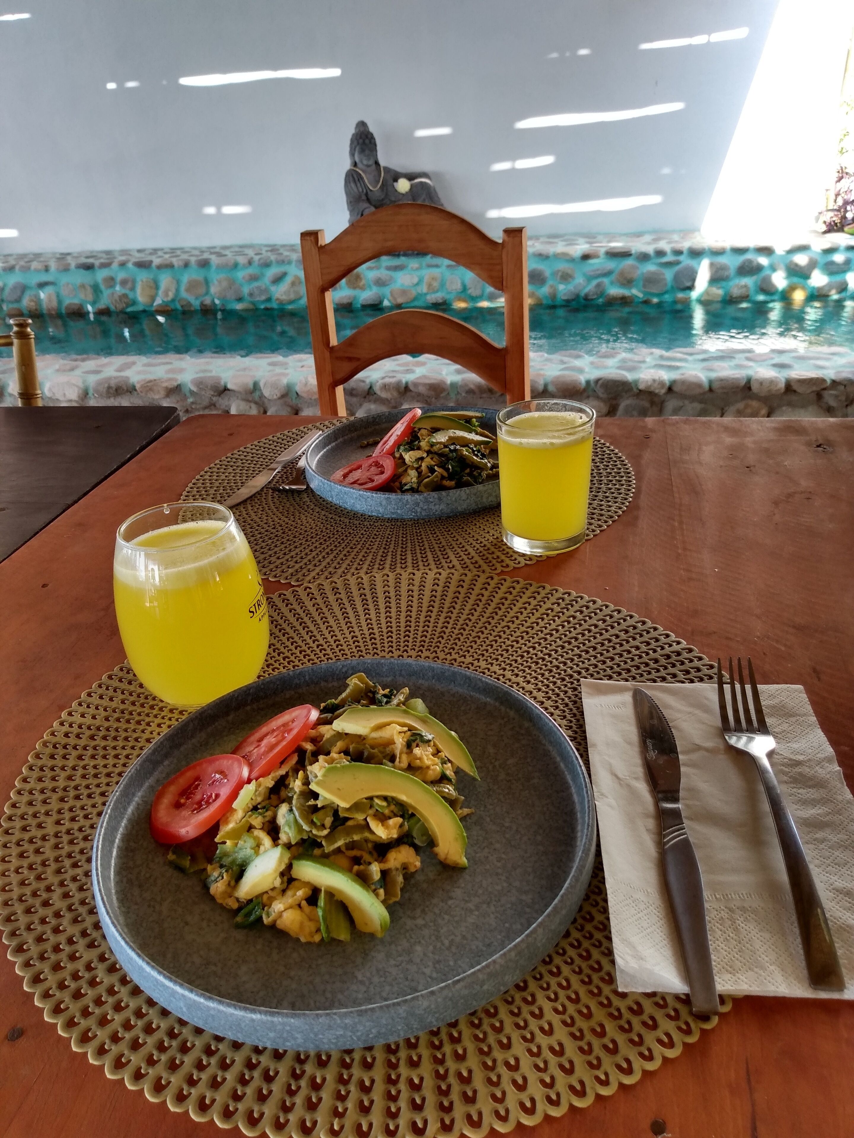 Daily local cuisine breakfast for a fee