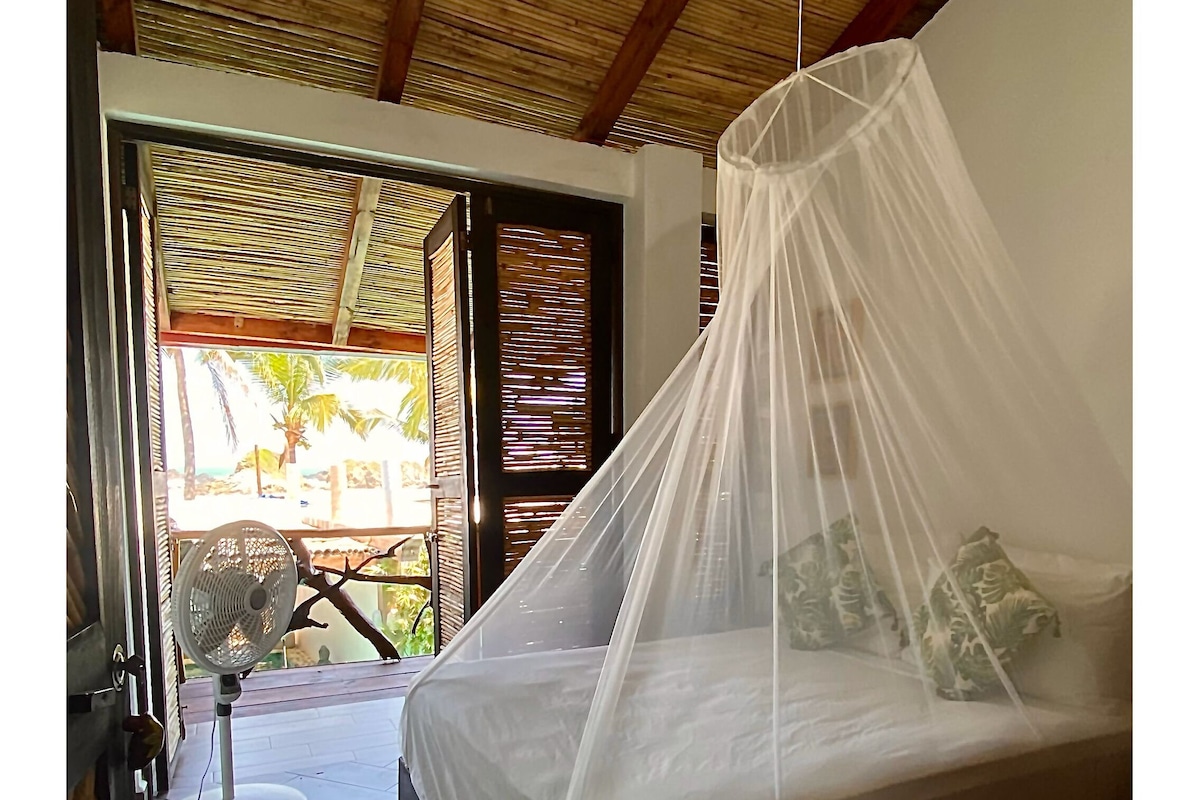 Traditional Room, Shared Bathroom, Ocean View