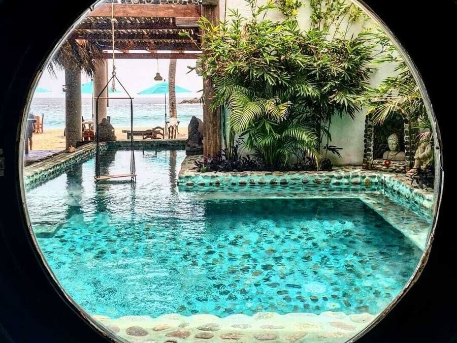 Outdoor pool, open 8:00 AM to 9:00 PM, pool umbrellas, sun loungers