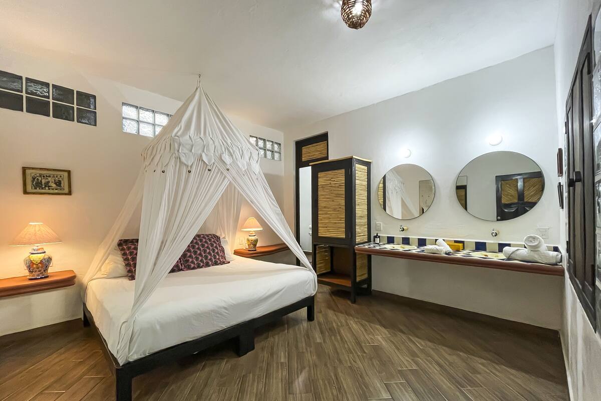 Junior Room