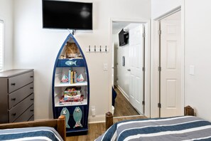 3 chambres, fer et planche à repasser, accès Internet, draps fournis