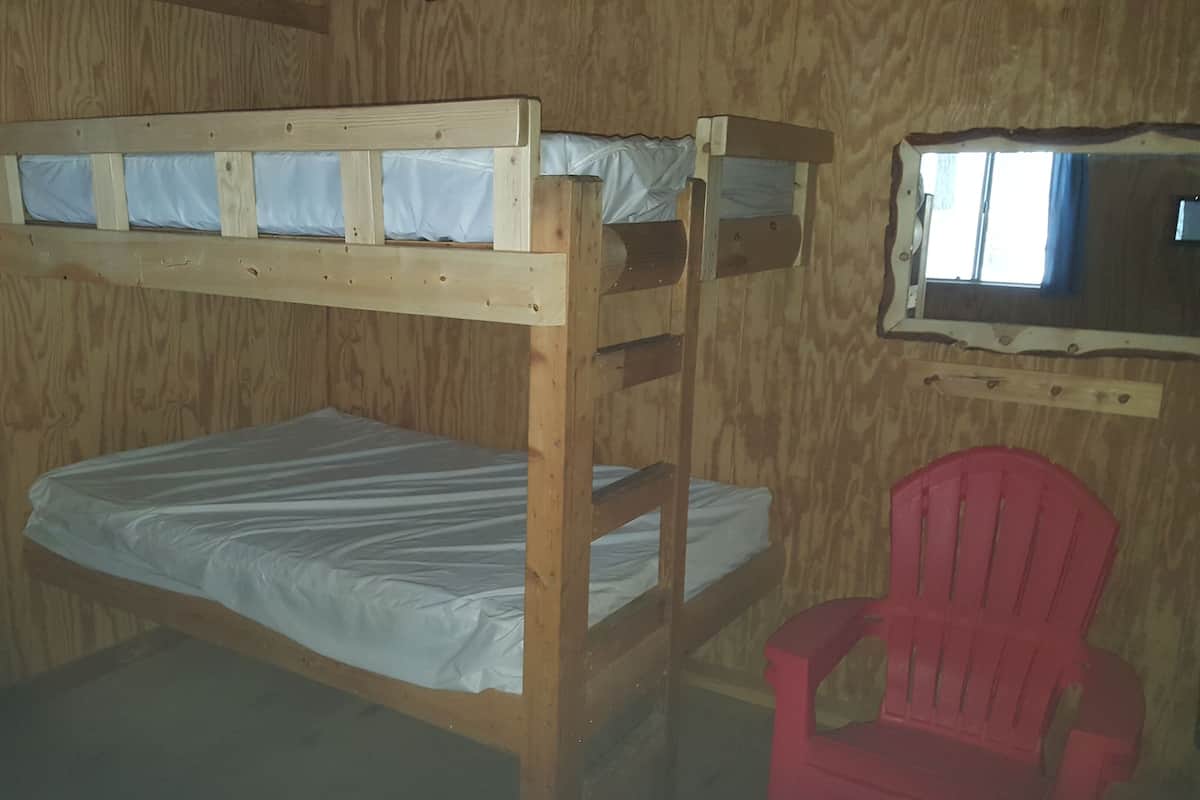 Economy Cabin