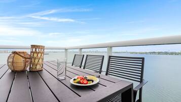 Dúplex Deluxe | Terraza o patio