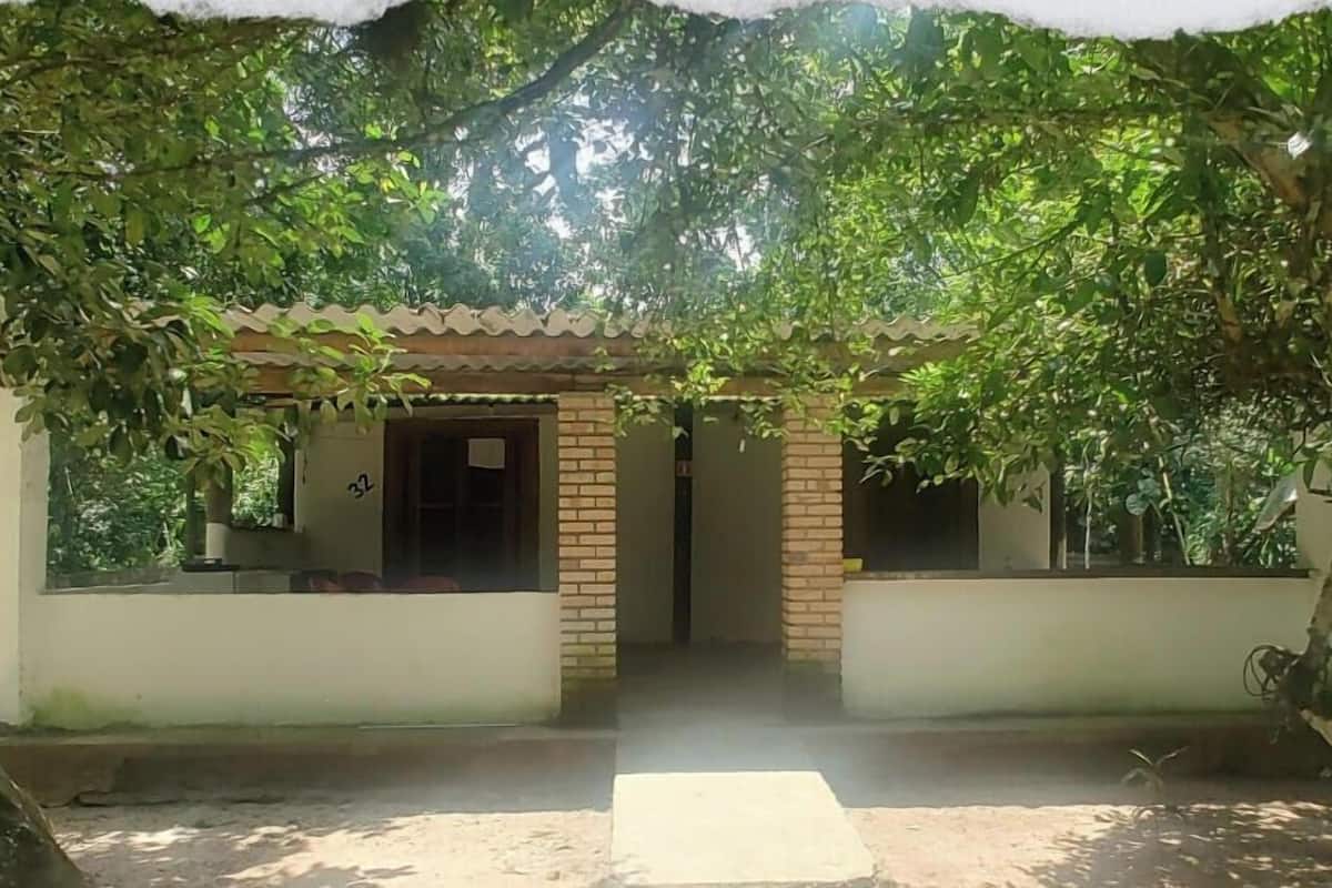 Suite da Roça (ideal para quem gosta da natureza) | 1 bedroom, free WiFi, bed sheets