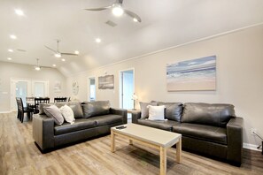 Smart TV, video games