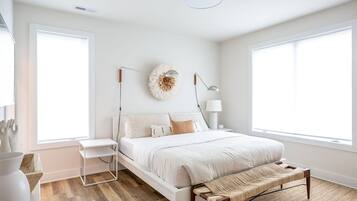 2 habitaciones, tabla de planchar con plancha, wifi y ropa de cama