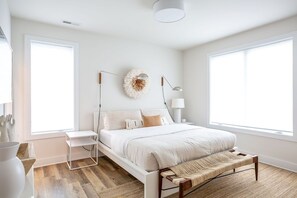 2 makuuhuonetta, silitysrauta/-lauta, Wi-Fi, vuodevaatteet