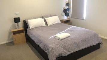 4 bedrooms, free WiFi