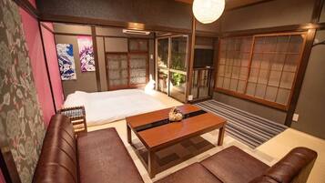 Casa (Private Vacation Home) | 2 habitaciones, cortinas blackout y tabla de planchar con plancha