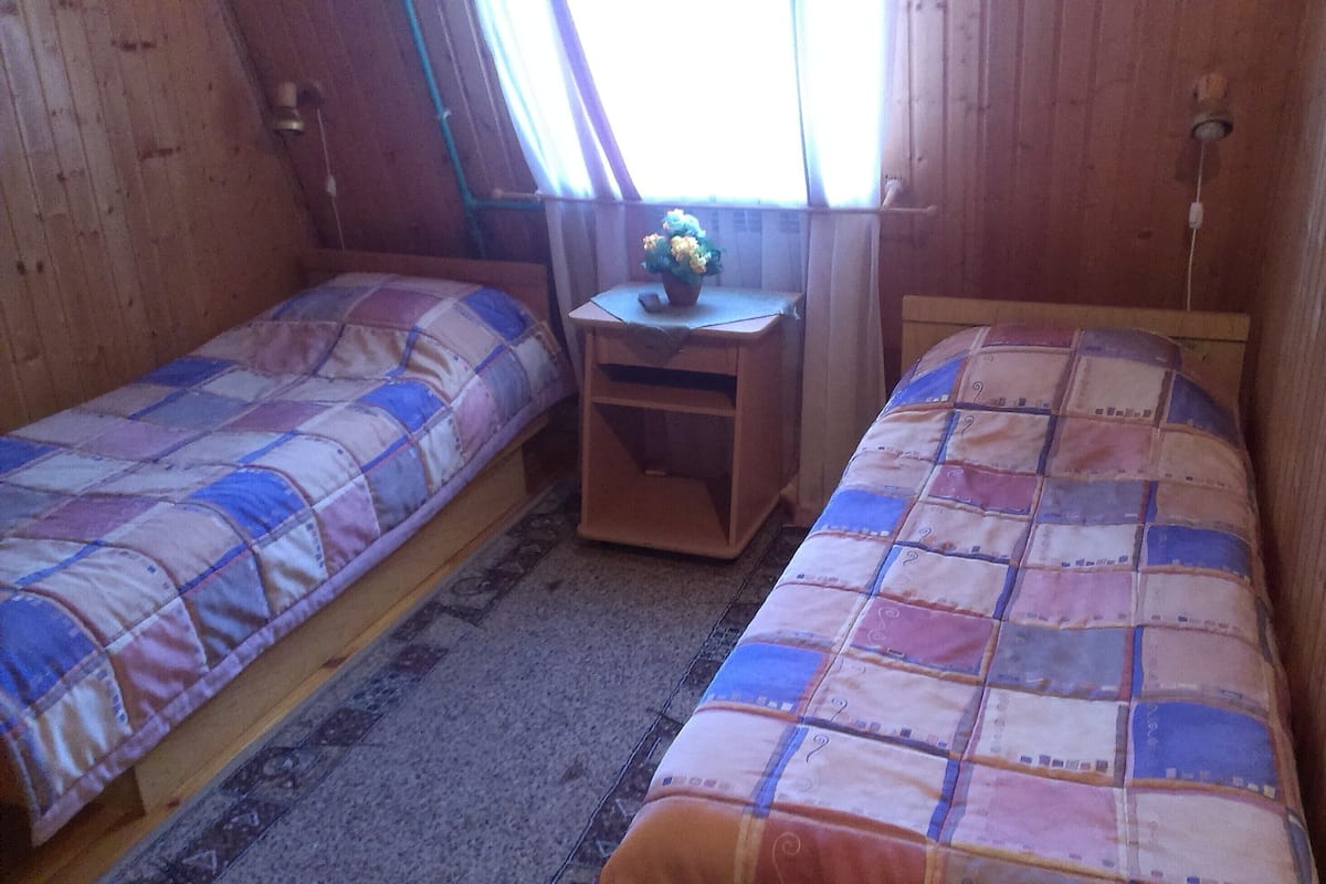 Habitación estándar con 2 camas individuales (1) | Wifi gratis