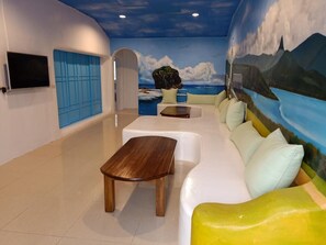 Lobby sitting area - Colorful Cloudy Villa (Hengchun)