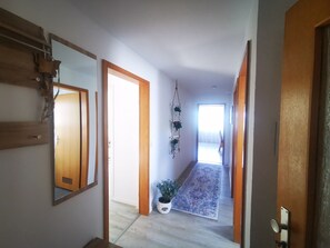 Interni