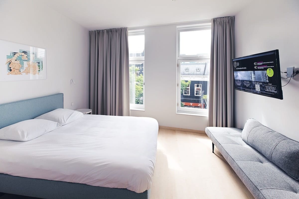 Superior tweepersoonskamer | Een kluis op de kamer, individueel gedecoreerd, gratis wifi, beddengoed