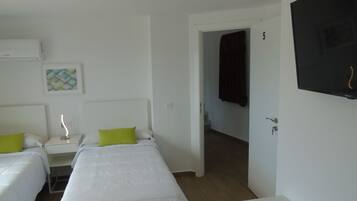 5 slaapkamers, een bureau, gratis wifi, beddengoed