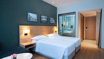 Superior Room | In-room safe, individually decorated, individually furnished