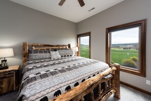 6 bedrooms, free WiFi, bed sheets
