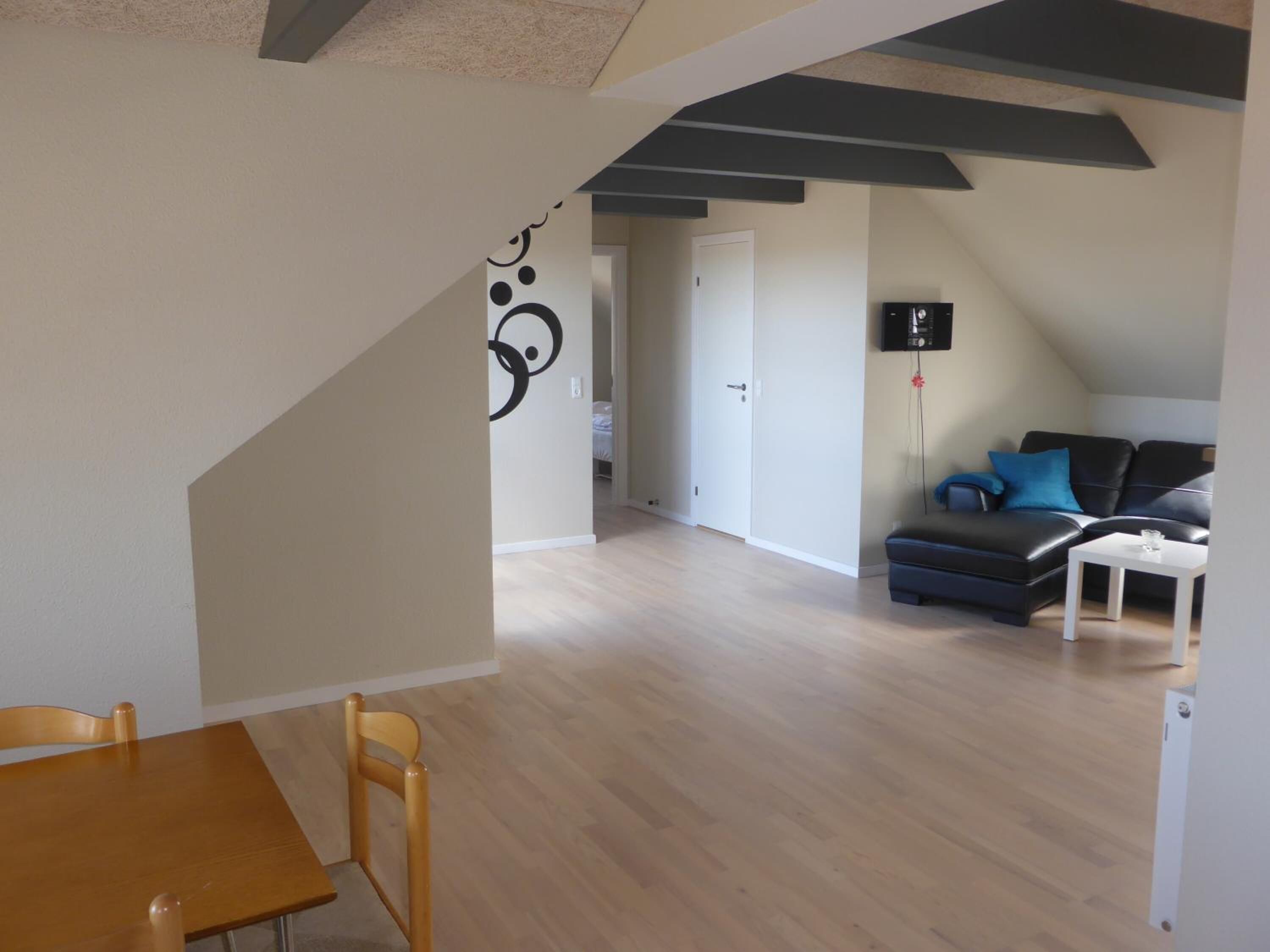 43-inch smart tv with digital channels, tv