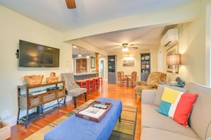 TV - Day Trips to Boyne Mtn! Downtown Charlevoix Duplex (Charlevoix)