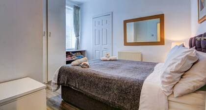 Apartment Caerlaverock Road, Ground Floor Flat