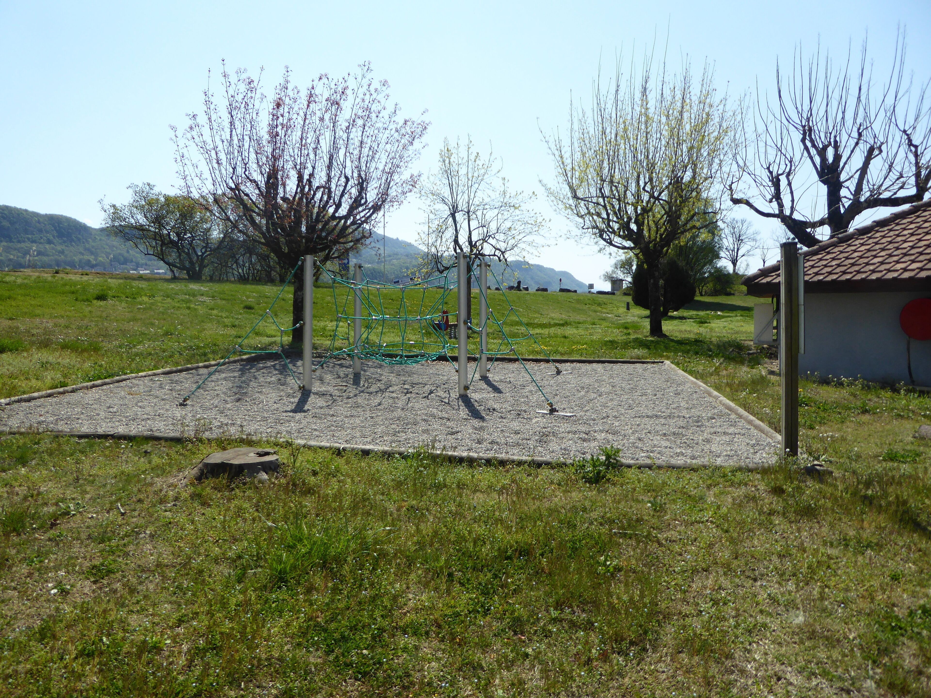 children’s play area – outdoor