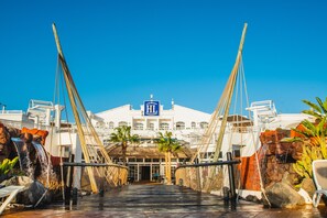 Entrada de la propiedad