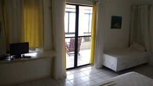 Triple Room, Multiple Beds | WiFi (free), bed sheets - Hotel São José (Sao Jose de Ribamar)