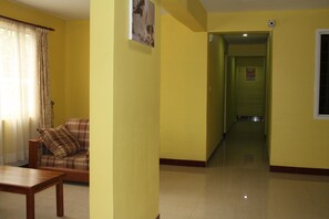 Lobby - Arusha Family Retreat Resort (Arusha)