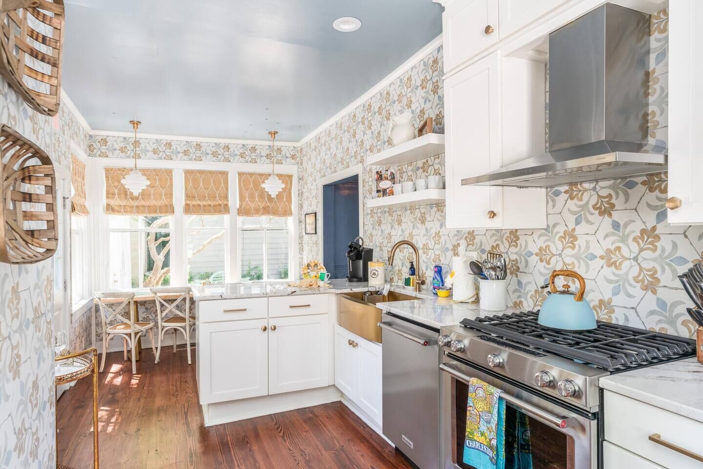 Bee & Blossom by StayDuvet | Designer's Showcase!