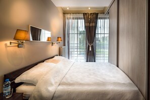 Business Studio Suite | Individually decorated, individually furnished, iron/ironing board - 5-stars Apartments - Old Town (Szczecin)