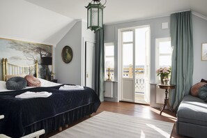 Minisvit | Individuell inredning, unika möbler och mörkläggningsgardiner