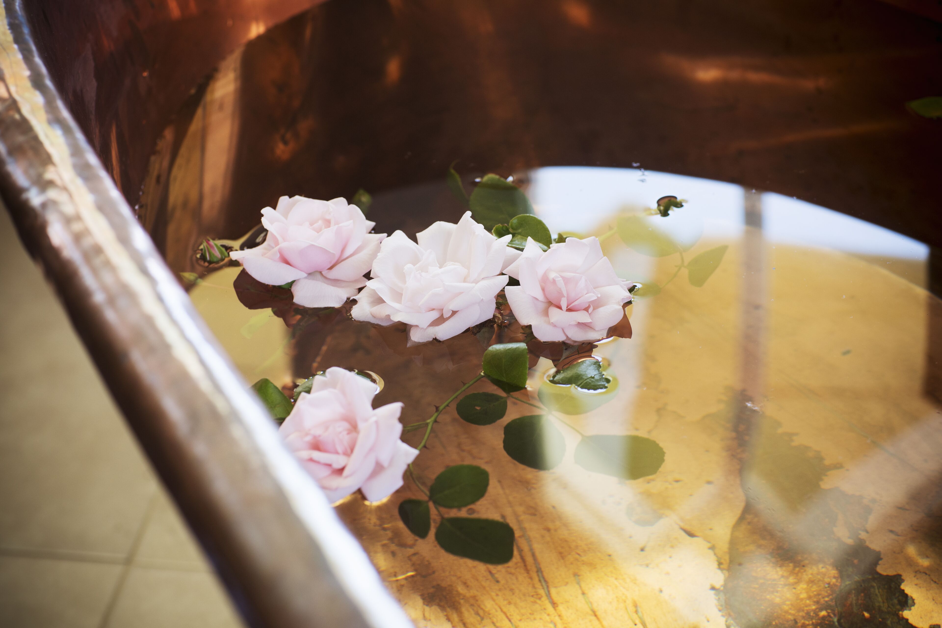 romantic double room | deep-soaking bathtub