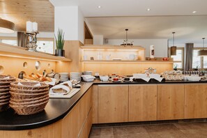 Dagelijks ontbijt met selfservice (toeslag)