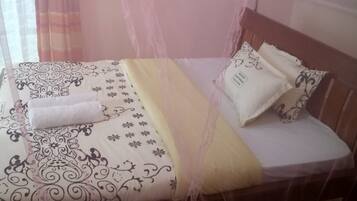 Superior Room | Desk, free WiFi, bed sheets