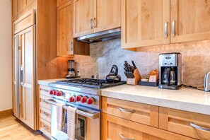 The kind of space where toasters feel fancy, sinks sparkle with pride, and spoons spoon with style   