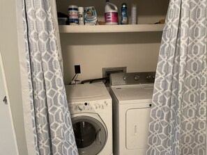 Interior - North Jackson-Ridgeland Medical District Hideaway- Ring Safe (Jackson)