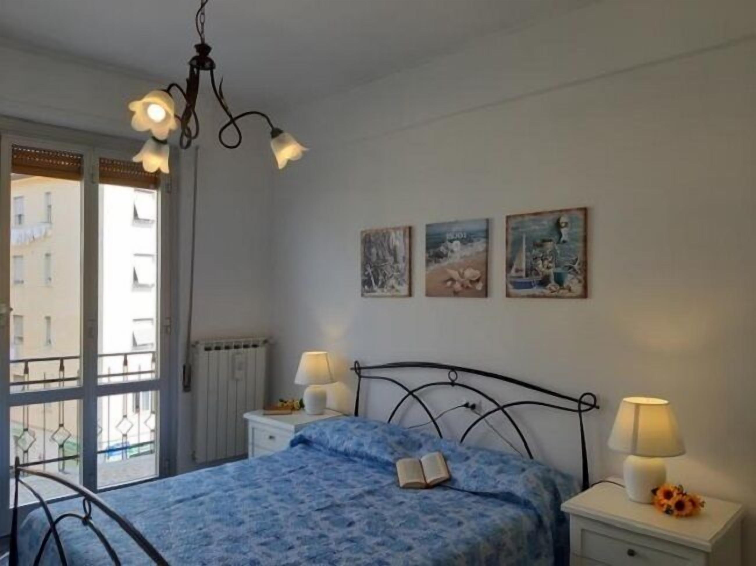 Apartamento, 2 quartos | 2 quartos, ferros/tábuas de passar roupa, Wi-Fi de cortesia