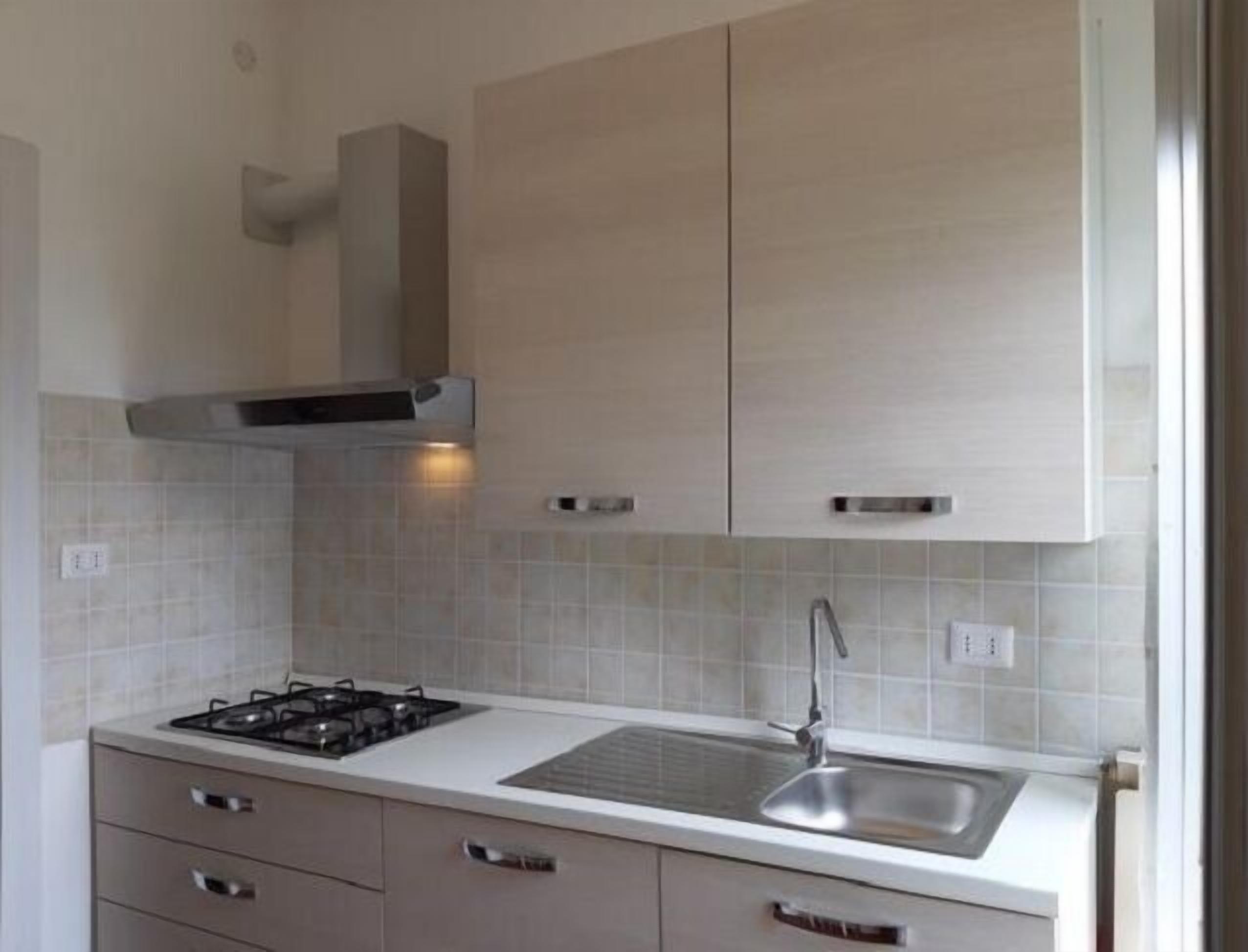 Apartment, 2 Bedrooms | Private kitchen | Full-size fridge, microwave, oven, stovetop