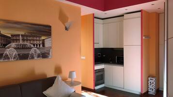 Apartment, 1 Bedroom | Private kitchenette | Full-sized fridge, microwave, oven, stovetop
