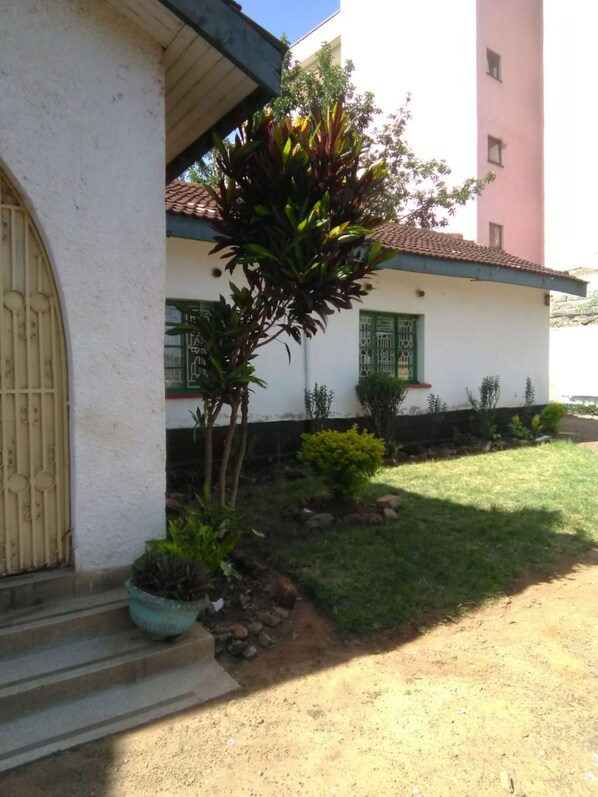 Exterior - Magline Conference And Guest House (Kisumu)