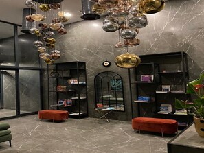 Interior entrance - Royal Residence İstanbul (Istanbul)