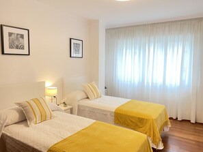 3 Schlafzimmer, Bügeleisen/Bügelbrett, kostenloses WLAN, Bettwäsche