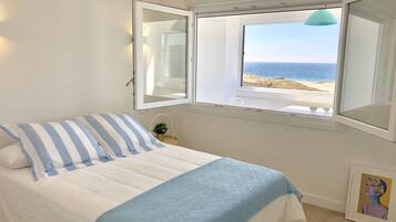 3 chambres, fer et planche Ă repasser, Wi-Fi gratuit, draps fournis